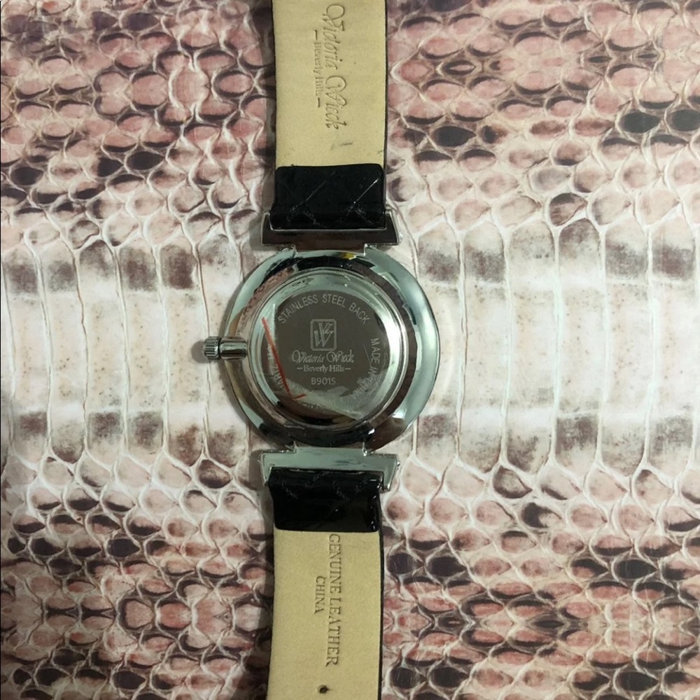 Watch - Picture 4 of 4